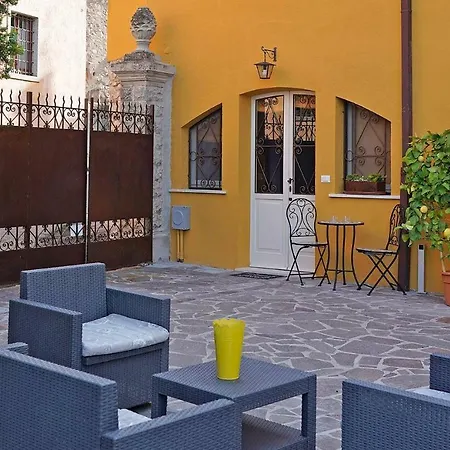 Lägenhet Casa Priscilla Salò